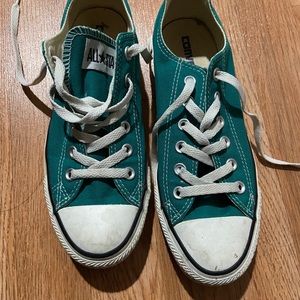 Women’s converse